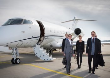 Havayolu şirketi Fast Private Jet, kripto ödemelerine izin verdi