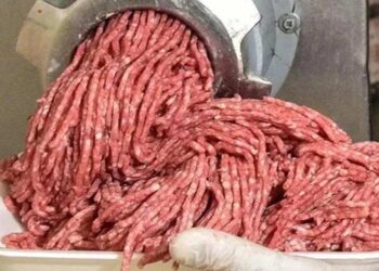 Migros herkesi ters köşe yaptı! 10 gün sürecek dev indirimde kıyma fiyatları dibi gördü